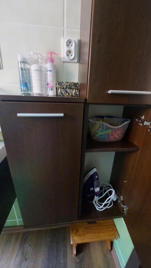 Apartman Tajov Pre 5-6 Osob, Privatne Parkovanie A Terasa Exterior foto