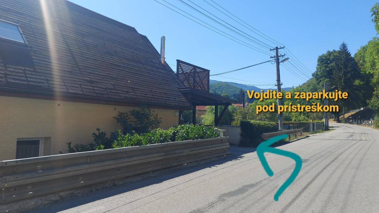 Apartman Tajov Pre 5-6 Osob, Privatne Parkovanie A Terasa Exterior foto